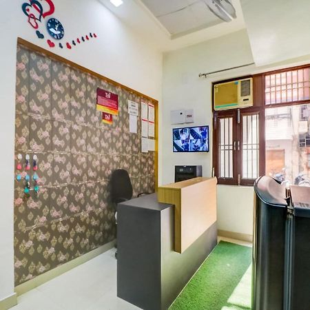 ホテルOyo 74060 Taj Residency ニューデリー エクステリア 写真